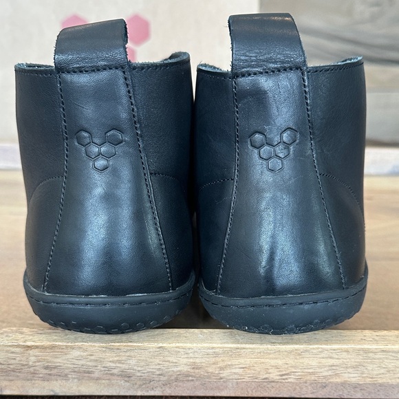 Vivobarefoot Gobi 3 obsidian leather boots EU46 - Picture 3 of 10